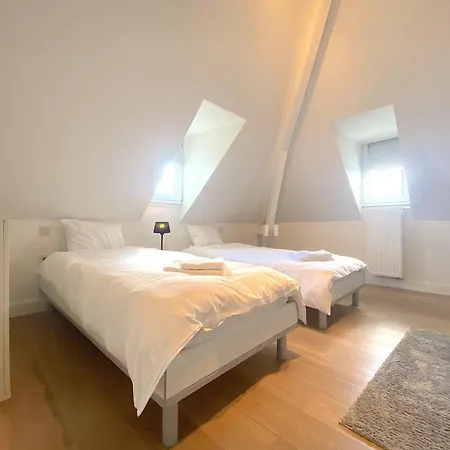 Courtil Villa *